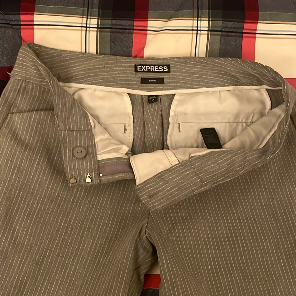 Woman’s pants size 2s